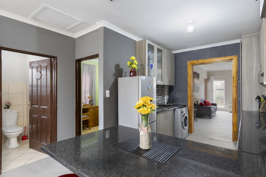 3 Bedroom Property for Sale in Broadlands Village Western Cape